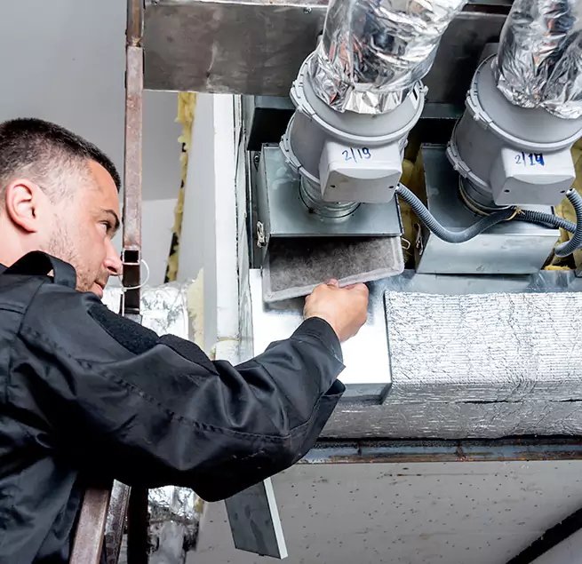 Why Homeowners & Businesses Trust Us in East Peoria, IL?