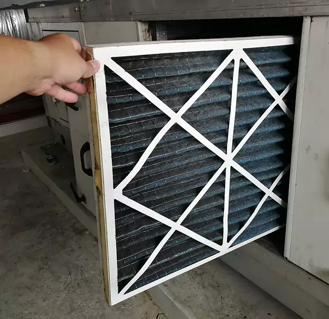 Why Homeowners & Businesses Trust Us East Peoria, IL?